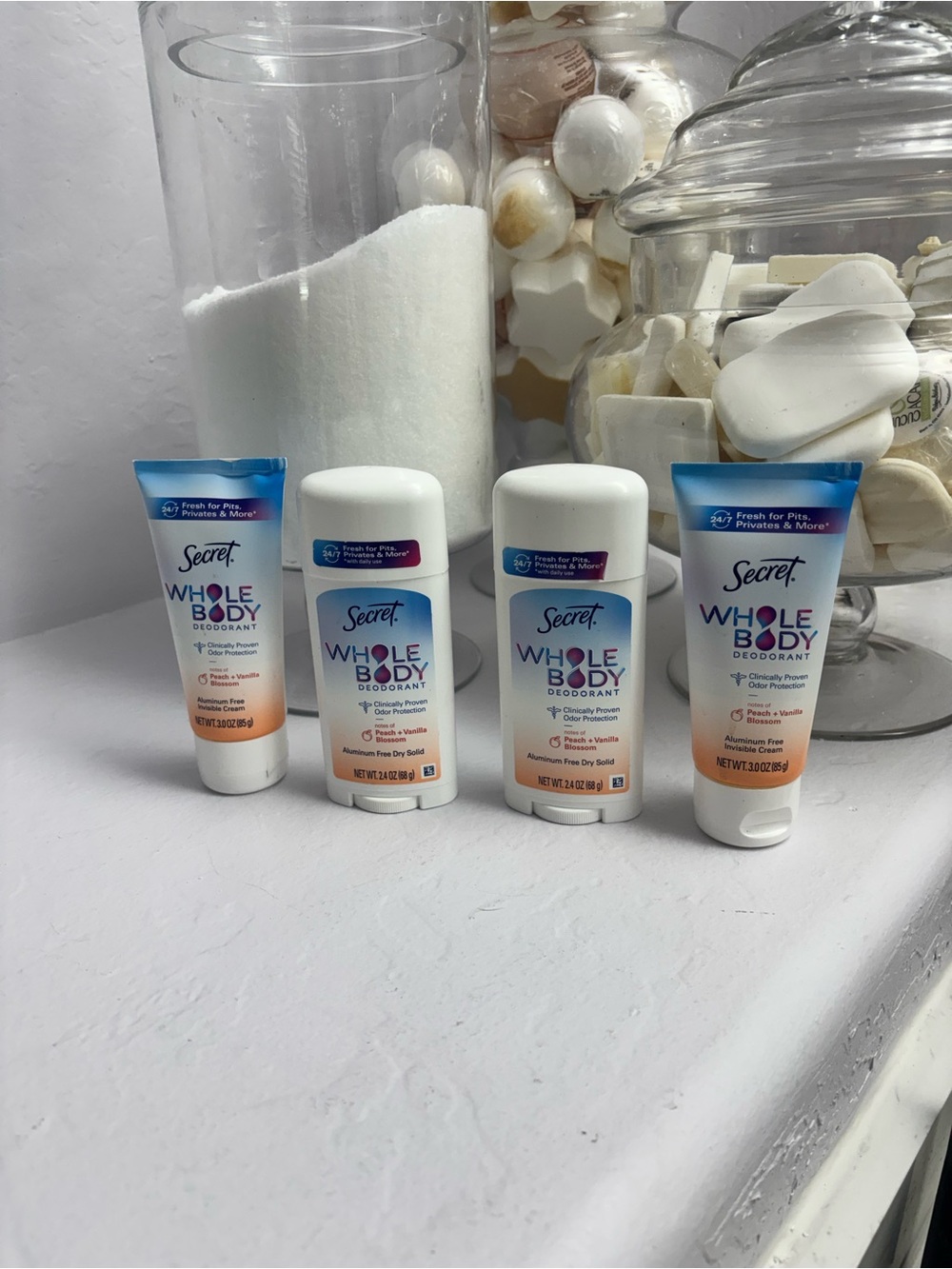 4 Secret Whole Body Deodorant for Women Peach & Vanilla scent NIP